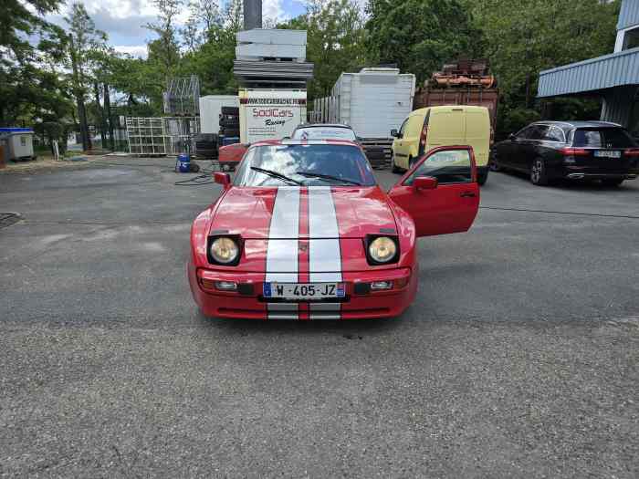 Porsche 944S 2