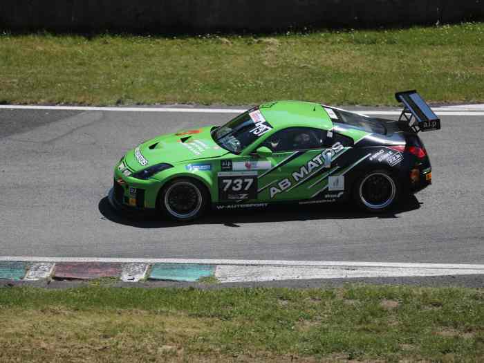 A VENDRE NISSAN 350Z GT2 chassis RJN 4