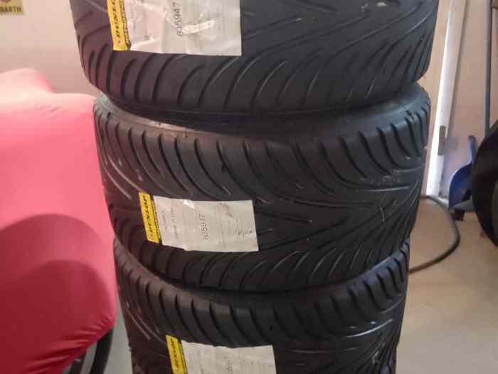 Pneus Pluie Neufs (4) Dunlop SP SPORT ...
