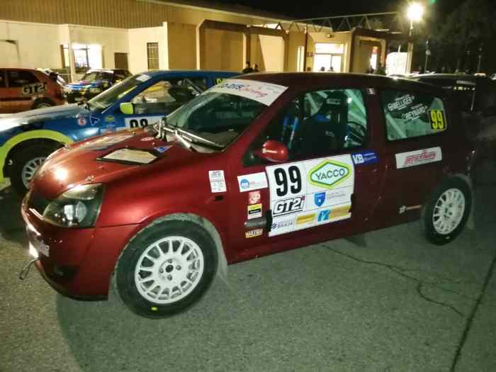 Clio 2 RS phase 3 F2014 182cv terre asphalte boîte STDA6 à réparer 0