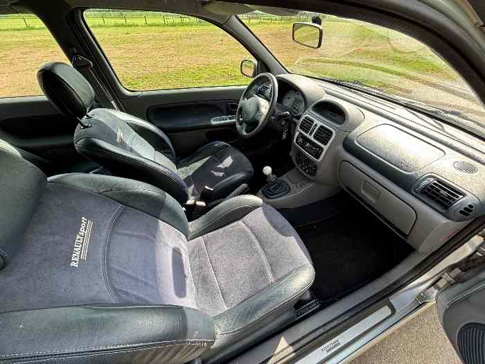 Renault Clio RS 172cv 2.0L 1