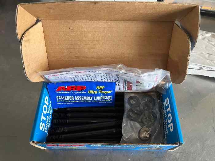 Goujons de culasse ARP Ford sierra cosworth YB 2