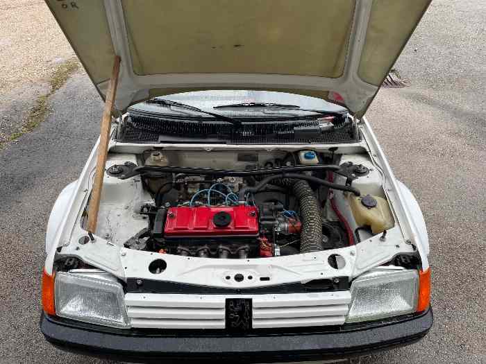 Peugeot 205 4