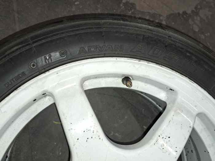 Yokohama A051T M NEUFS 190/600 R16 2
