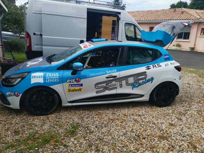 CLIO 4 CUP X 98 2