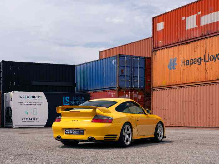 2001 – Porsche 911 type 996 GT2 3