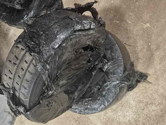 2 Pneus pirelli rk7 en 15 pouces 1
