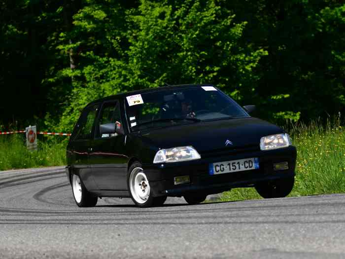 Recherche voiture rallye max 11500 eur...