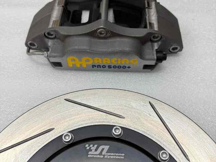 En Stock Kits Freinage pour PEUGEOT et CITROEN entraxe 4x108. 1