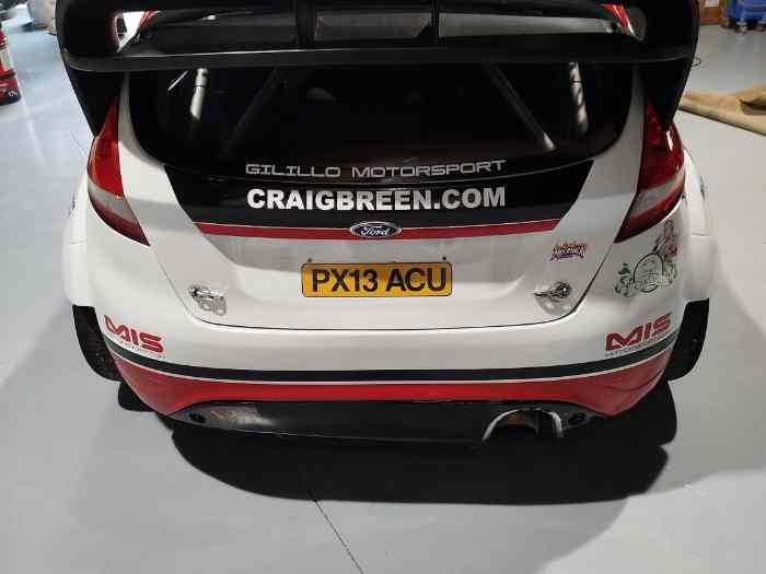 FORD FIESTA WRC Nº38 EX CRAIG BREEN 5