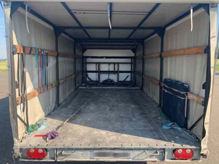 Remorque porte voiture fermée 2