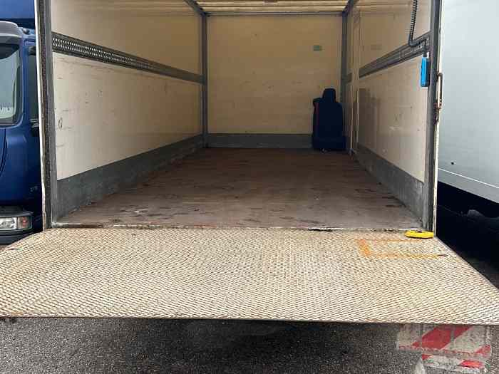 CAMION VOLVO RALLY ASSISTANCE 3