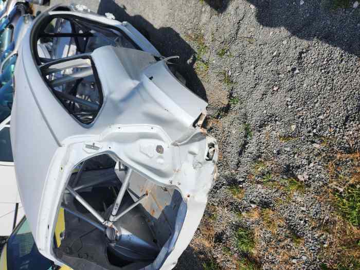 Caisse accidenté réparable fiesta R5 1