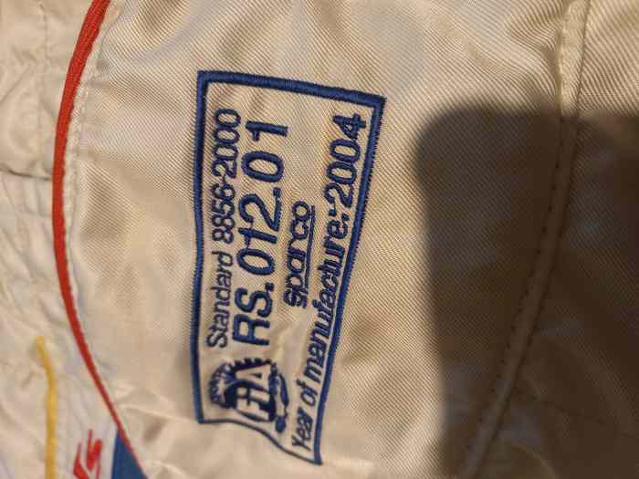 Combinaison sparco peugeot sport taille 64 3