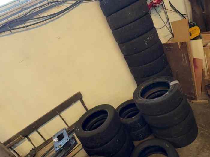 Lot pneus Hankook 170/560R14