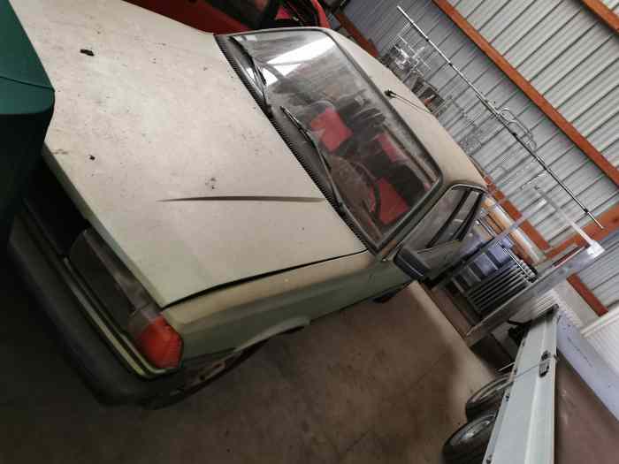 PEUGEOT 305 GR1 course D