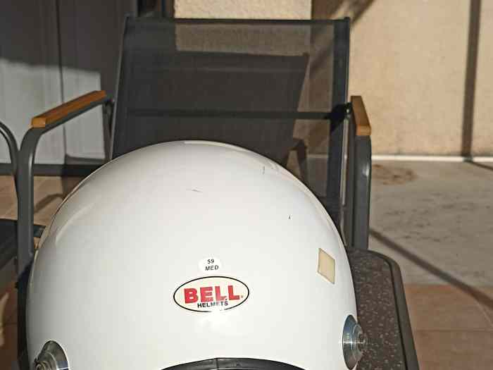 Casque bell 1