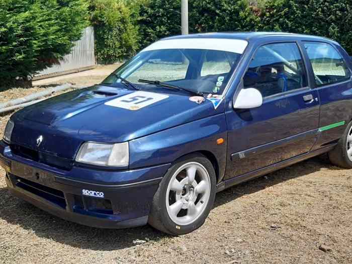 VOITURE DE COURSE HISTORIQUE RENAULT CLIO 16V 0
