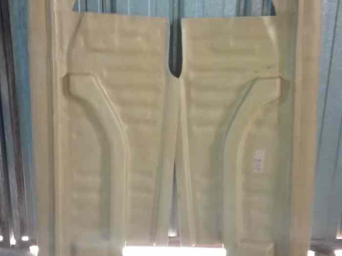 Protection sous caisse 207 1