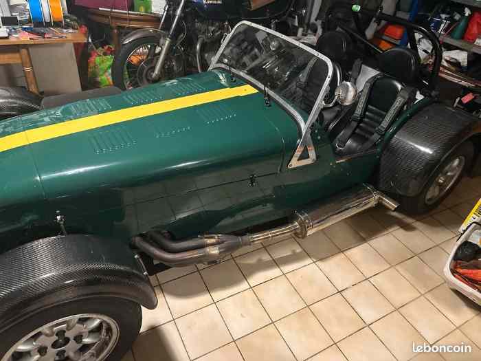 Caterham VX Racer 1