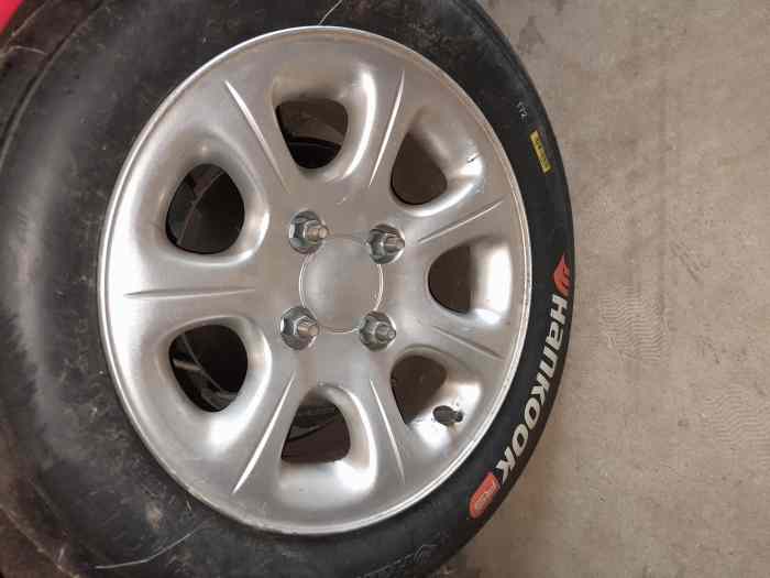 roues 14 pouces Hankook 1