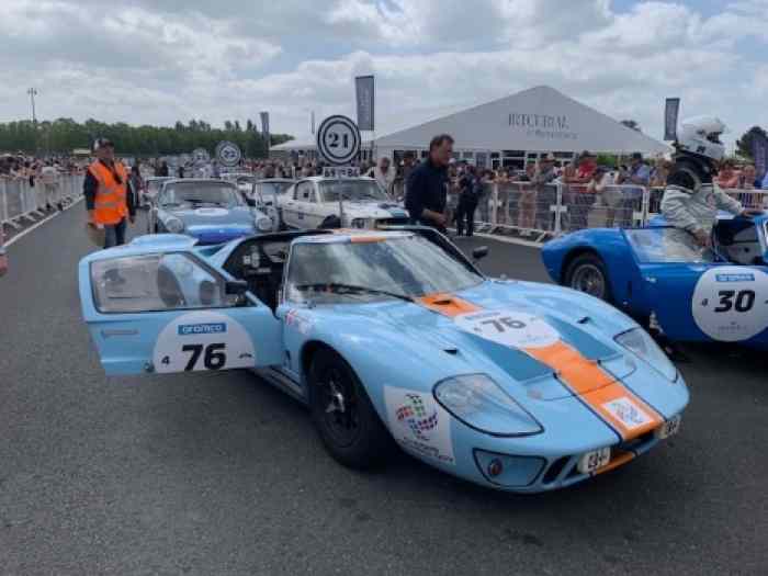 ford gt 40 FIA 1965 3