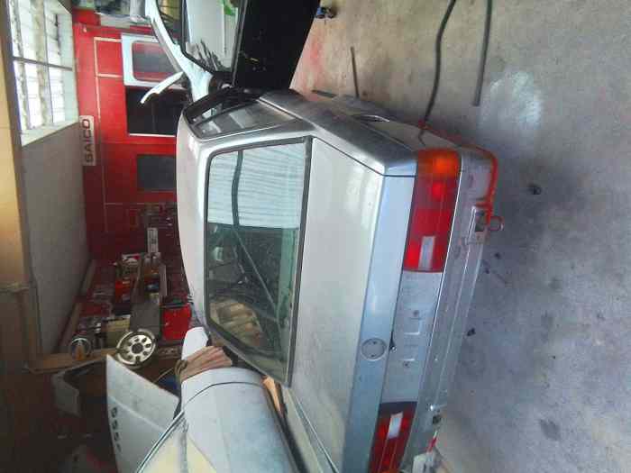 CAISSE BMW E30 320 I arceautee phase 2 1