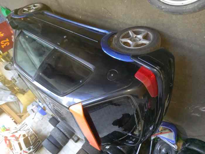 Peugeot 106 GTI avec diverses pièces détachées! 5