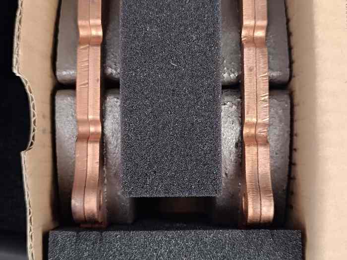 Plaquette avant CB Peugeot 306 2