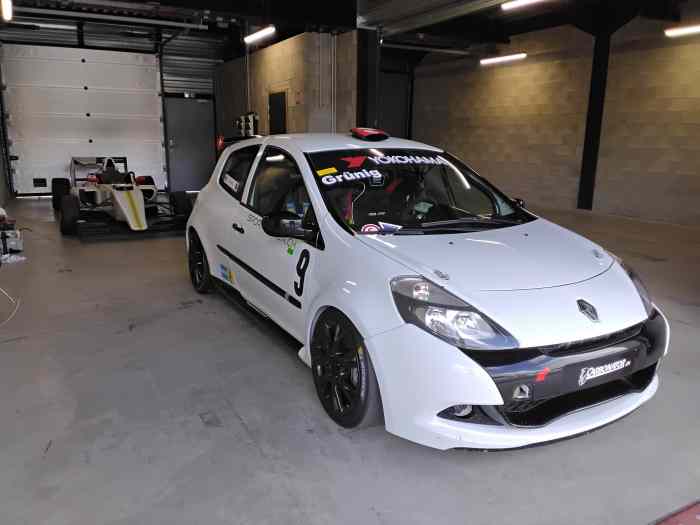 Renault Clio 3 Cup 5