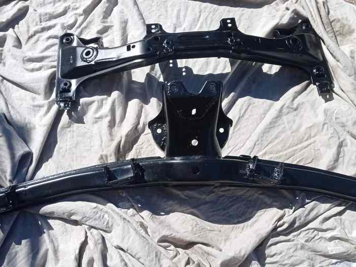 Berceau et traverse renforcés bmw e30