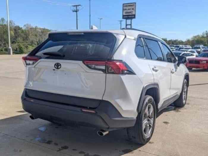 Selling My 2023 Toyota Rav 4 XLE AWD 1