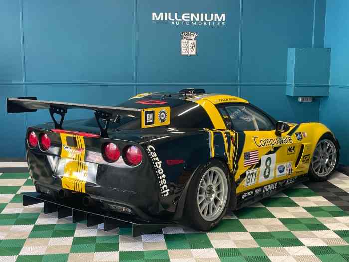 CORVETTE C6 GT1 1