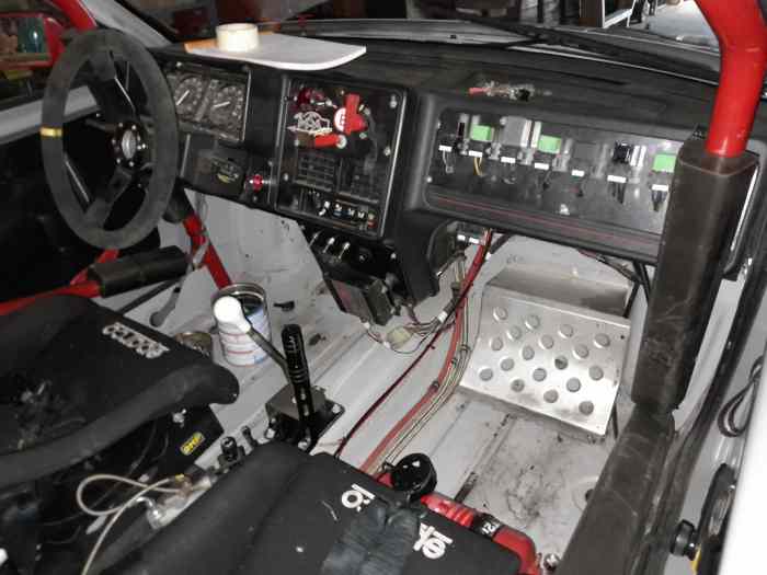 Caisse AX Sport 4
