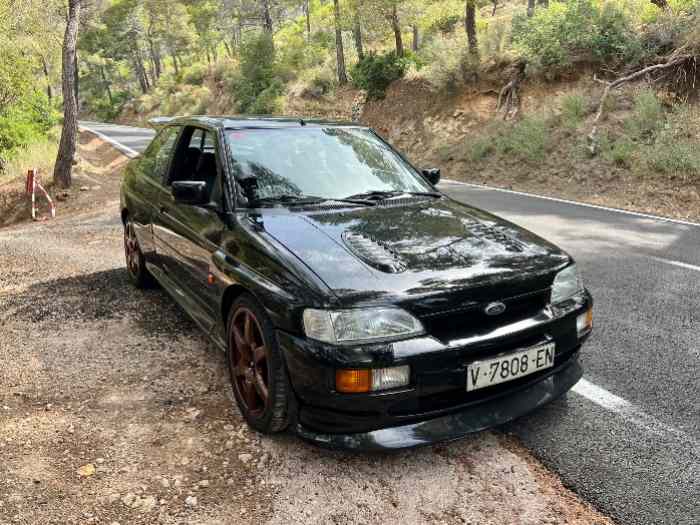 Ford Escort Cosworth T35 Luxury 2