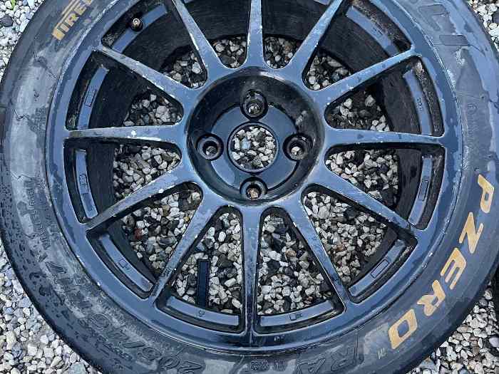 Vend 5 Jantes Speedline 4x108 + 5 pneus Pirelli 17 pouces 1