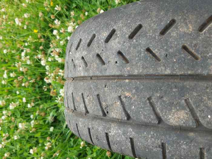 Pneus rallye 15 pouces MICHELIN R 21 0