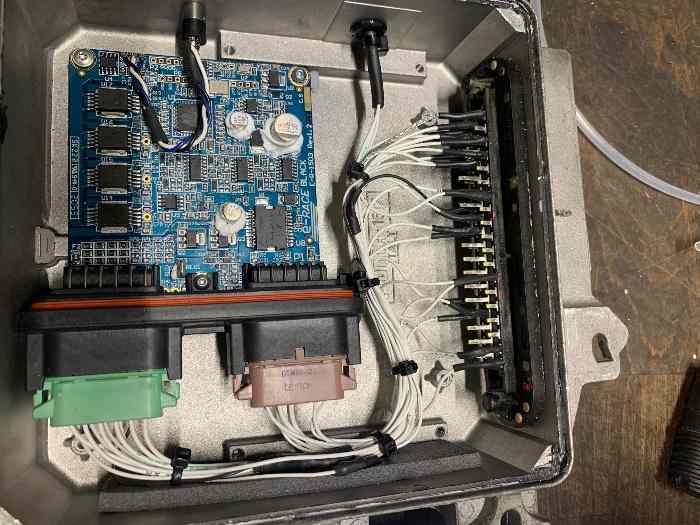 Calculateur erace boîtier 1ap41