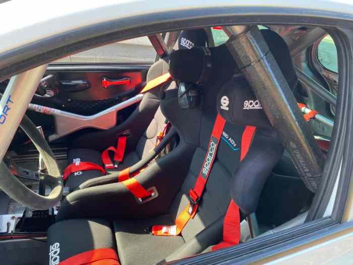 CLIO 3 F 2014 4