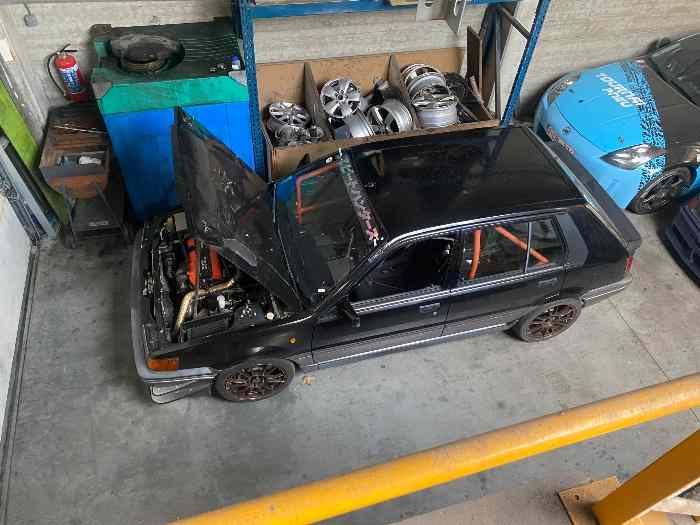 Nissan Sunny gti circuit 0