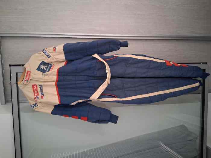 Combinaison rallye Peugeot sport