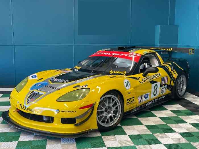 CORVETTE C6 GT1 0
