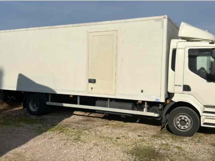 CAMION VOLVO RALLY ASSISTANCE 4