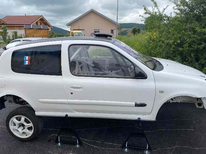 Caisse clio 2 rs F2014 0
