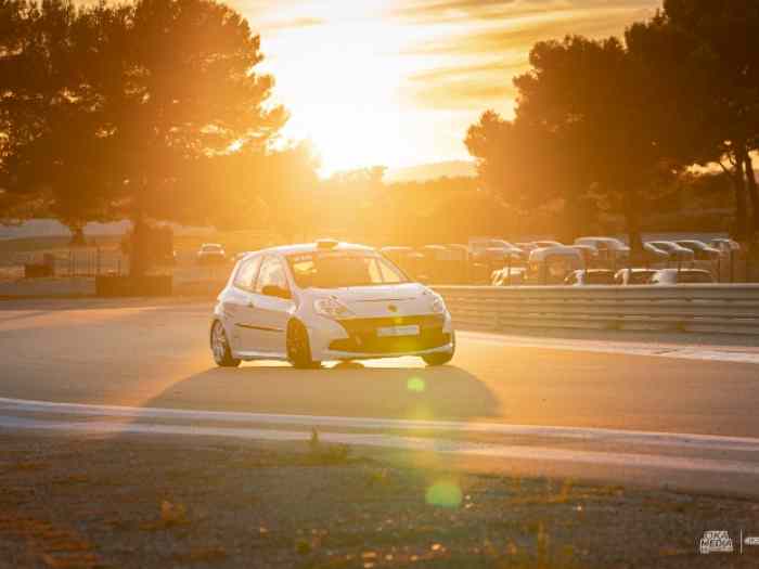 Clio 3 Cup x85
