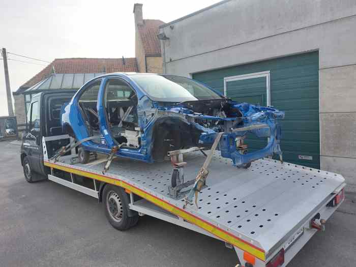 Very nice Body Lancer Evo X lhd / No docs 3