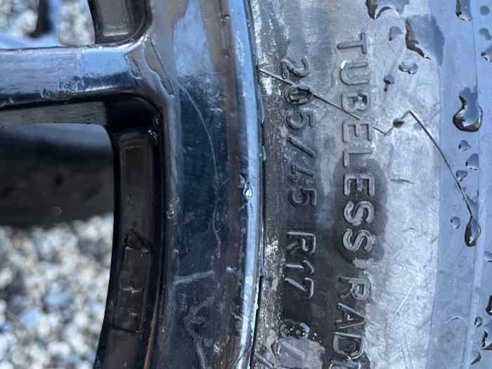 Vend 5 Jantes Speedline 4x108 + 5 pneus Pirelli 17 pouces 2