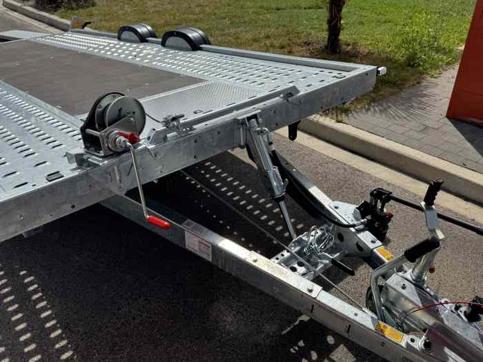 REMORQUE BRIAN JAMES NOUVELLE A-TRANSPORTER 4520 (4.50m x 2.00m) / KIT BASCULEMENT EN OPTION / TREUIL EN OPTION / TVA RECUPERABLE / PLATEAU PORTE VOITURE POUR VEHICULES BAS 3