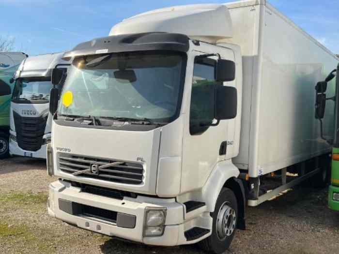 CAMION VOLVO RALLY ASSISTANCE