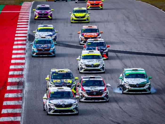 Clio 5 Cup 1